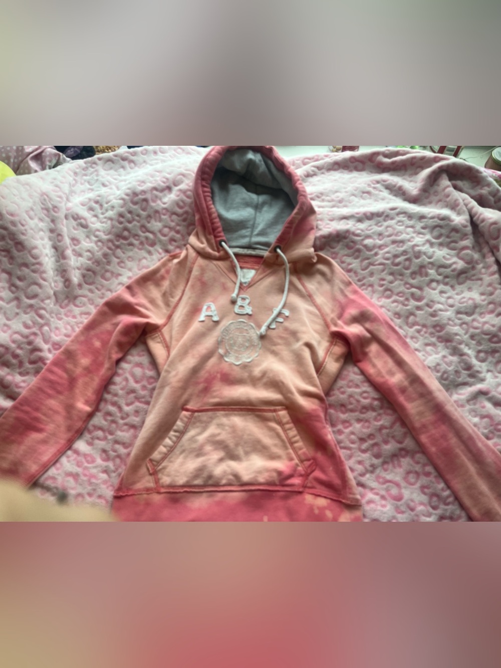 2000s Abercrombie & Fitch Hoodie 🧡🩷 fits XS - small
